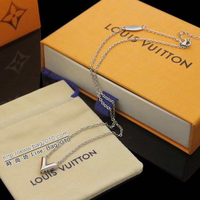Louis Vuitton新款飾品 路易威登字母v項鏈手鏈耳環套裝 LV簡約字母手鏈鎖骨鏈耳釘  zglv1974